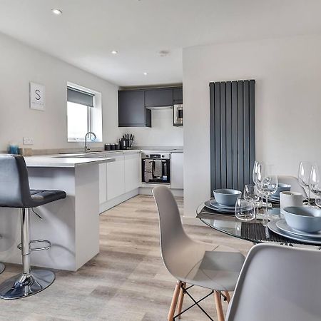 Newly Renovated 3 Bed 2 Bath Apartment & Parking Σέφιλντ Εξωτερικό φωτογραφία