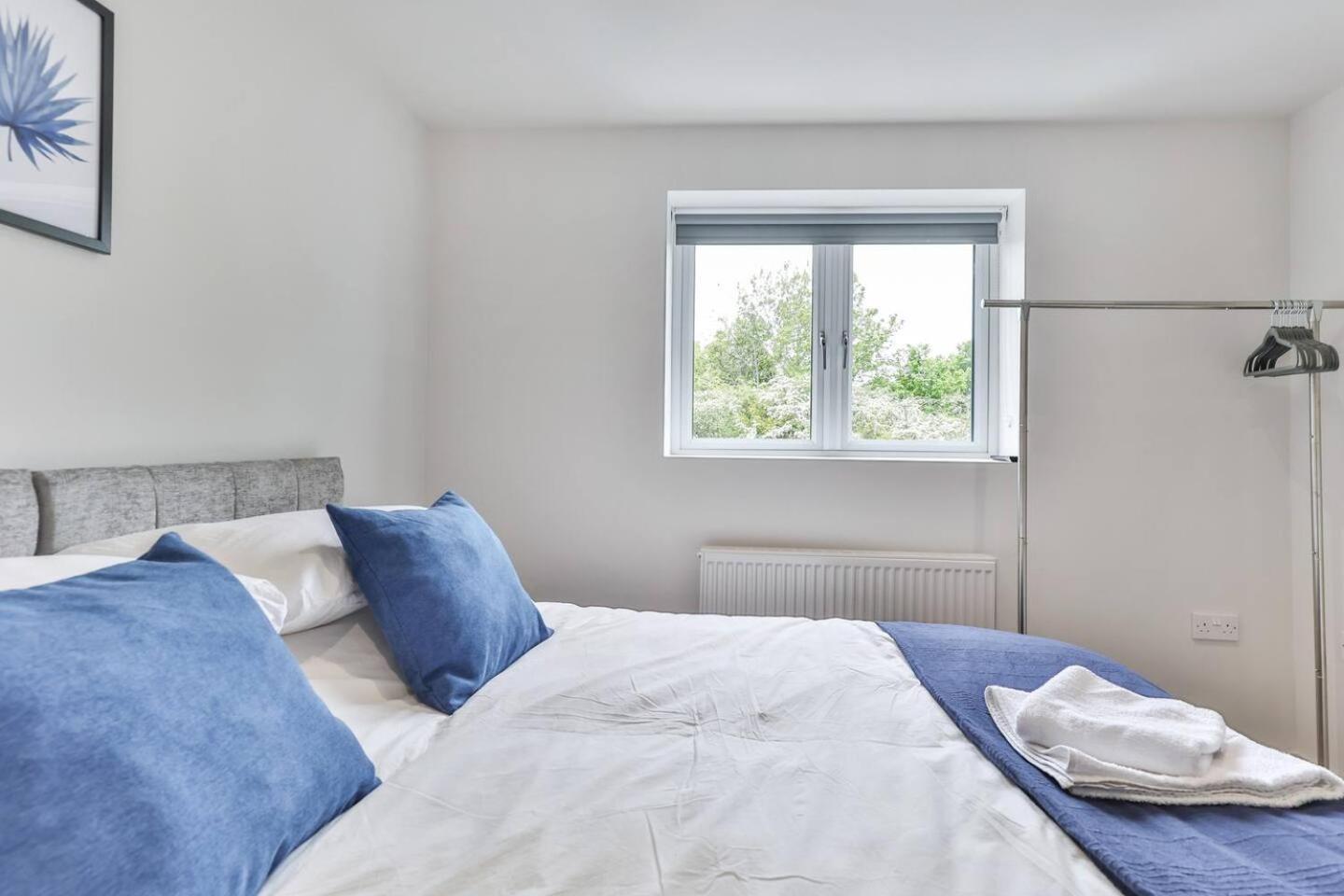 Newly Renovated 3 Bed 2 Bath Apartment & Parking Σέφιλντ Εξωτερικό φωτογραφία